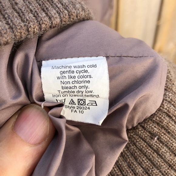 🎉HP🎉 J Crew | Down Filled Puffer Quilted Vest Sm/M - Picture 8 of 8